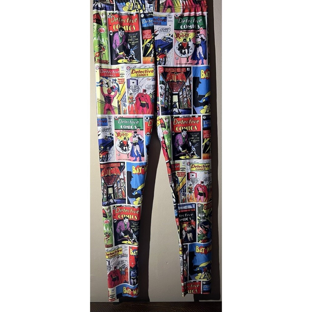 DC Comics Batman & Friends Themed Comic Strip Yoga Pants Leggings Size Medium M